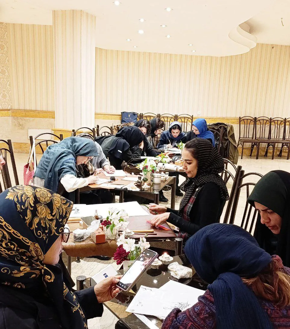 کلاس آموزش خط معلی استاد بحرینی