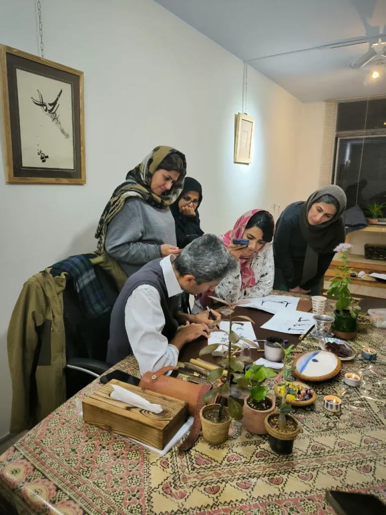 دوره یادگیری خط معلی